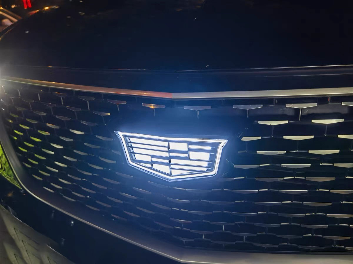 Dynamic Cadillac Led Emblem