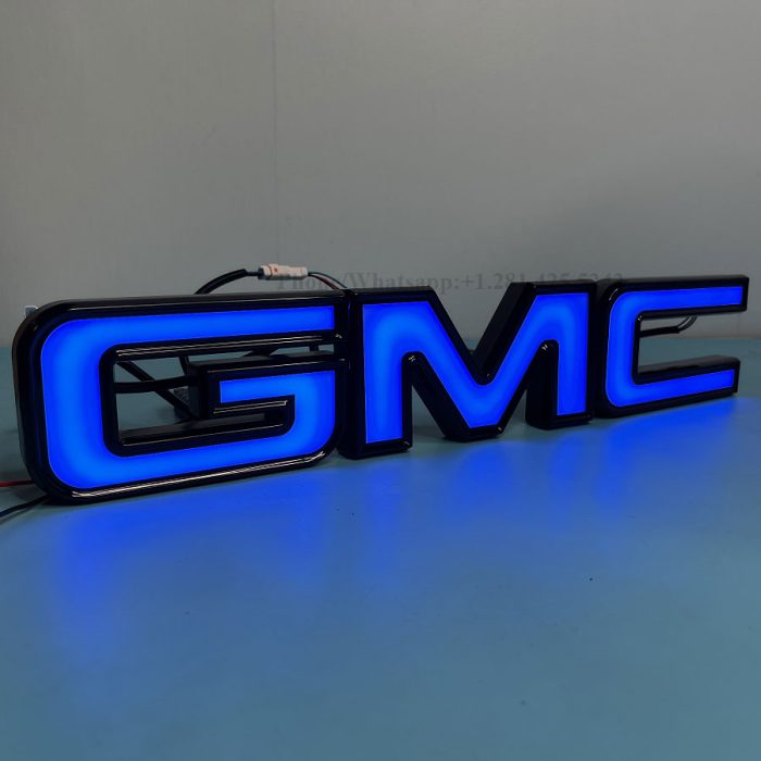 Dynamic GMC Sierra 2500 Illuminated Emblem (2019-2025)